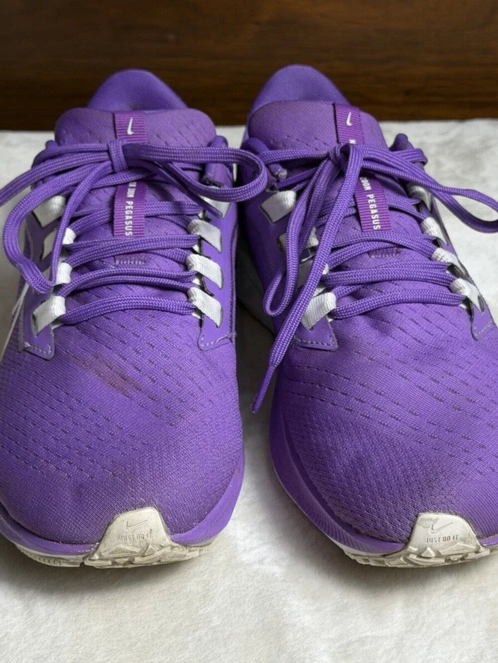 Nike Air Zoom Pegasus 38 Shield Womens 9 Purple Running Shoes Waterproof